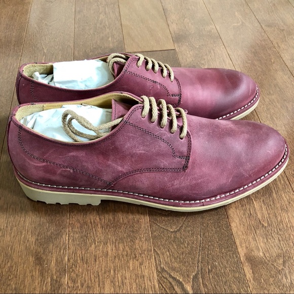 BNIB UGG Collection Men\'s Nevio, Size 8 Chianti